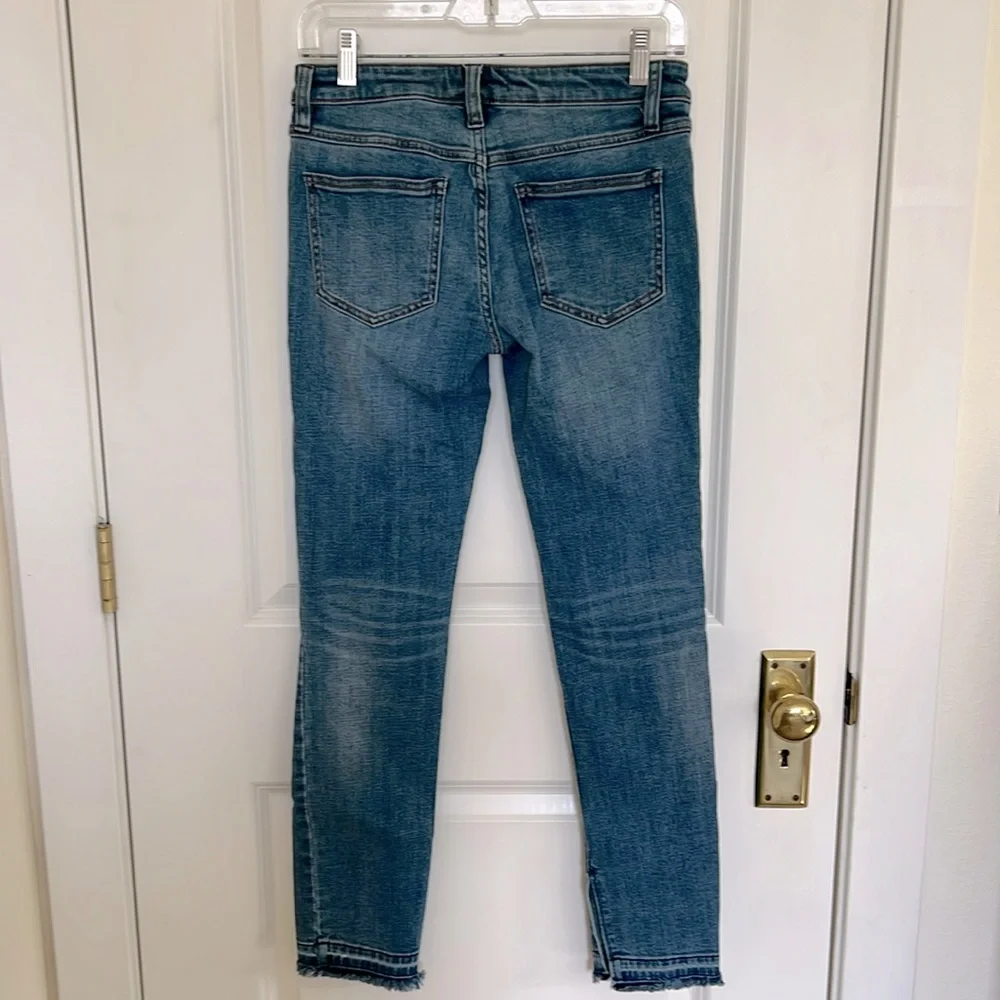 Free People Split Fray Hem Light Wash Jeans - Picture 2 of 8